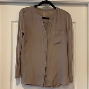 New York and Co. long sleeve blouse